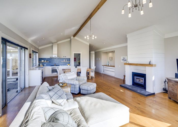  at 137 Walcott LANE, Kahuranaki, Havelock North