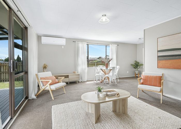  at 20B Garland Drive, St Andrews, Hamilton