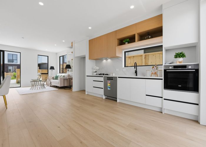  at 191 Henwood Road, Westgate, Waitakere City, Auckland