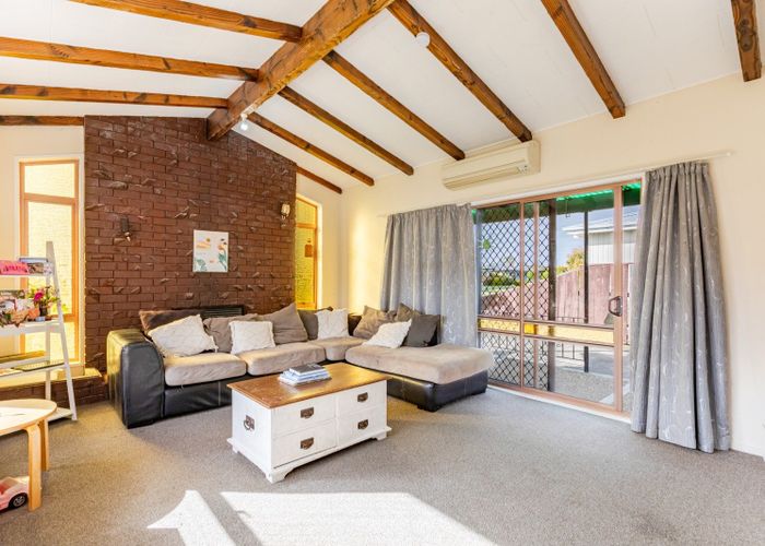  at 37 Robinson Crescent, Tamatea, Napier, Hawke's Bay