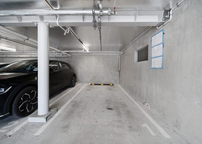  at 204/2 Pukakaho Lane, Papatoetoe, Manukau City, Auckland