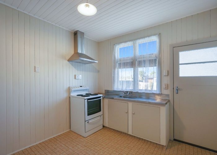  at 2/1 Hugh Street, Hampstead, Ashburton, Canterbury