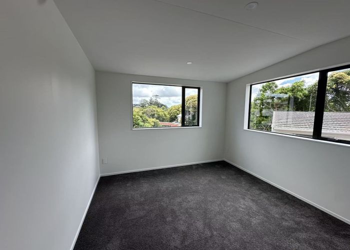  at 5/1229 New North Rd, Avondale, Auckland City, Auckland