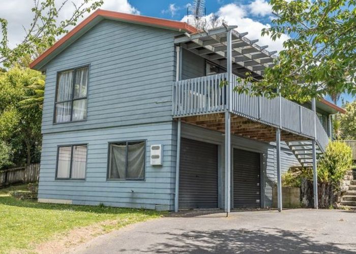  at 15 Oakley Avenue, Claudelands, Hamilton
