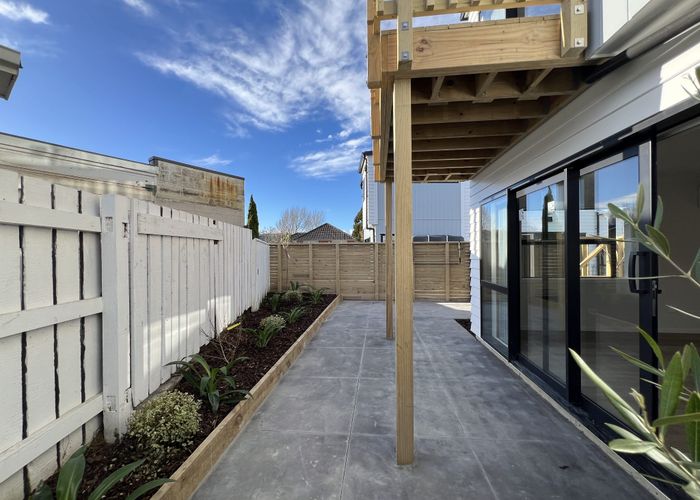  at 2B Snell, Clouston Park, Upper Hutt, Wellington