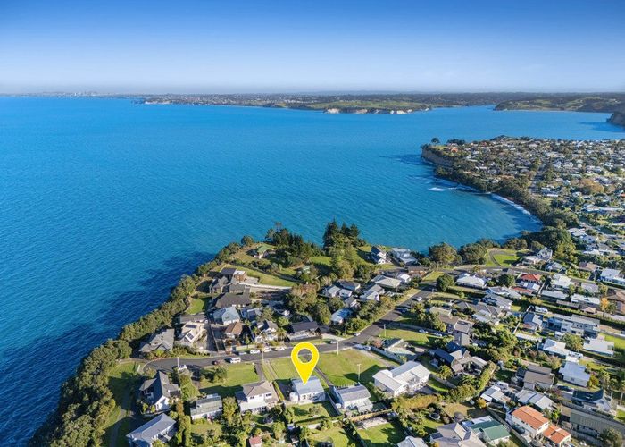  at 24 East Avenue, Manly, Rodney, Auckland