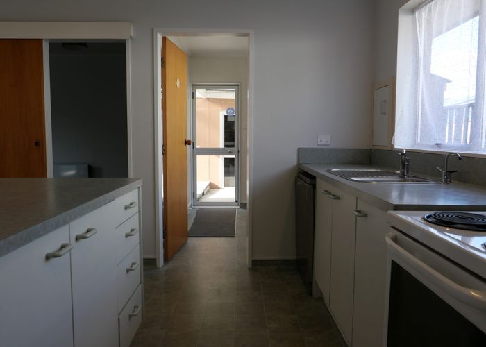  at 28 Kapiti Road, Paraparaumu