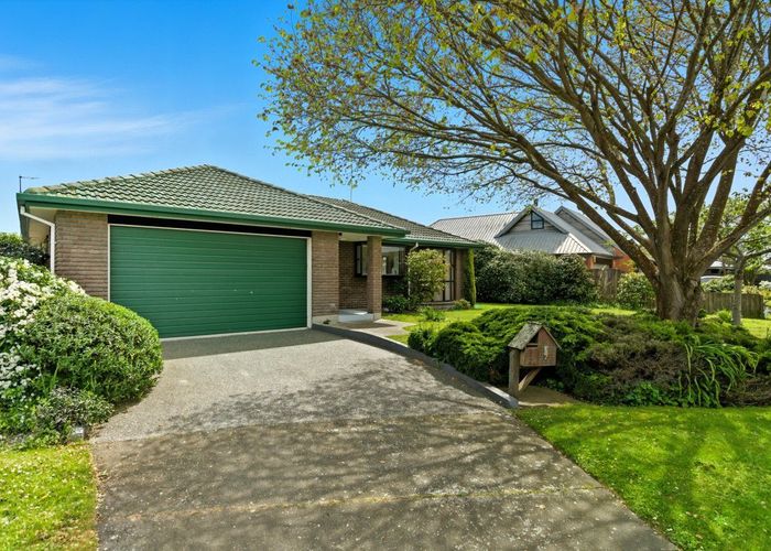  at 8 Addison Place, Halswell, Christchurch City, Canterbury