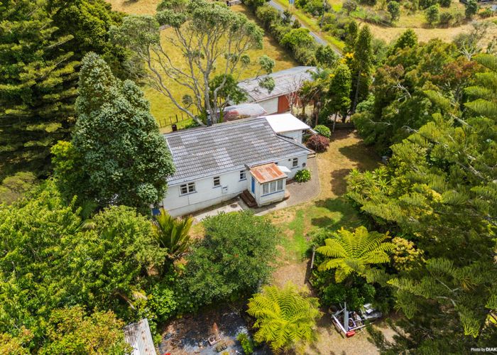  at 768 Paparata Road, Bombay