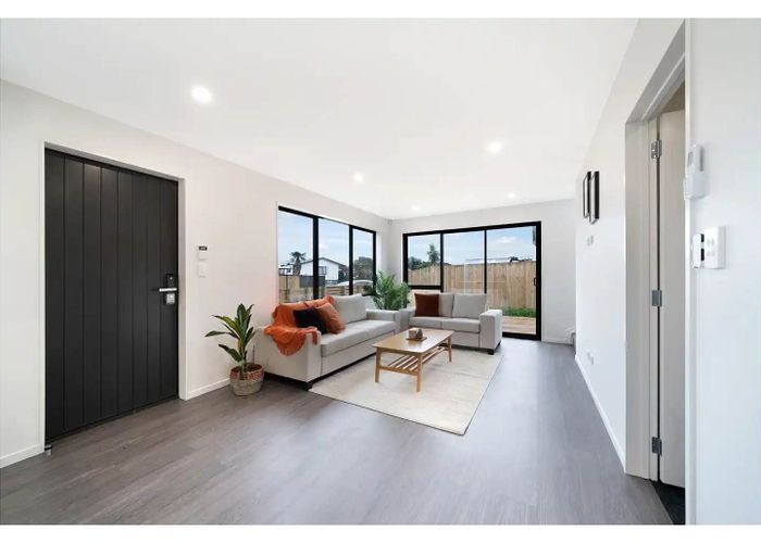  at 4d Templeton Place, Clendon Park, Manukau City, Auckland