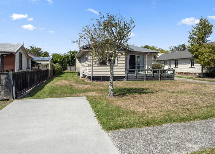  at 8A Holden Avenue, Holdens Bay, Rotorua, Bay Of Plenty