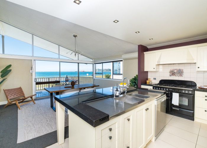  at 26 The Esplanade, Westshore, Napier