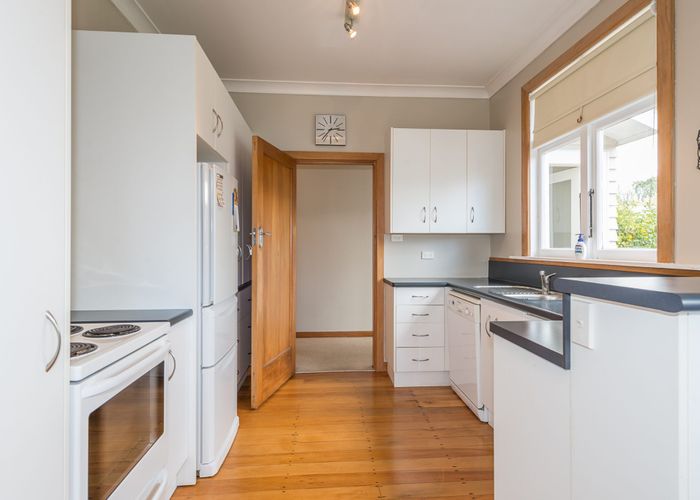  at 81 Limbrick Street, Terrace End, Palmerston North, Manawatu / Whanganui