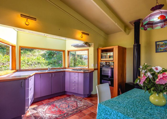  at 134 Fairview Crescent, Omiha, Waiheke Island, Auckland