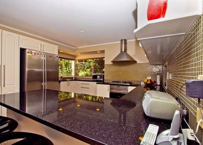 at 3 Vireya Court, Goodwood Heights, Auckland