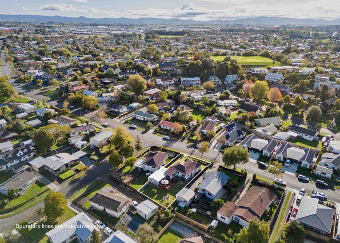  at 62 Cullimore Street, Pukete, Hamilton