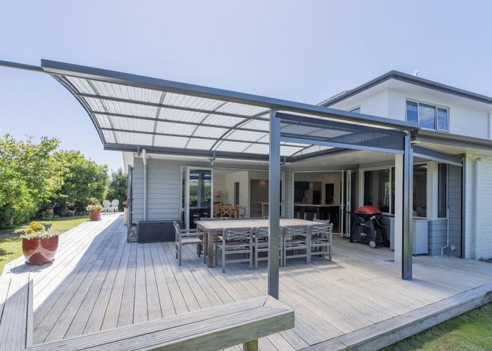  at 7 Pleasant Place, Pauanui, Thames-Coromandel, Waikato