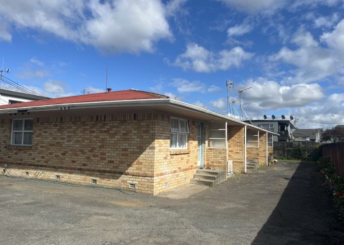  at 127A Knighton Road, Hillcrest, Hamilton