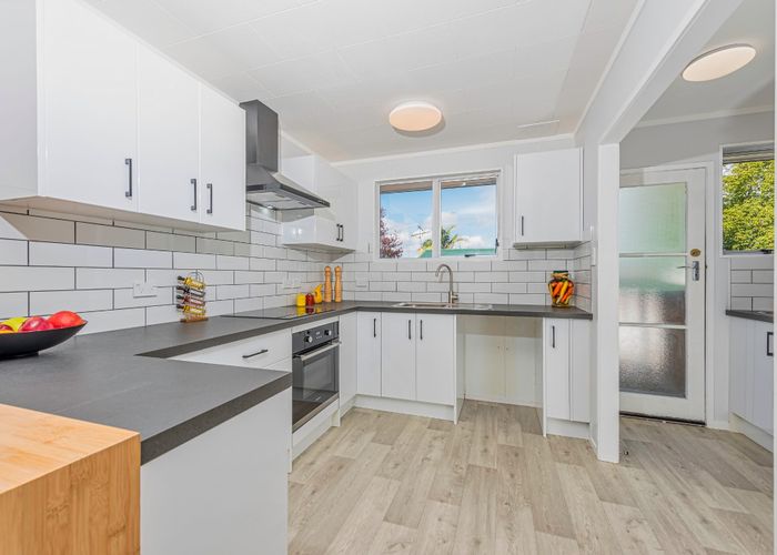  at 1/26 Kemp Road, Massey, Auckland