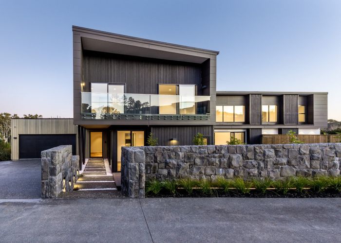  at 5 Third Fairway Place, Albany, Auckland