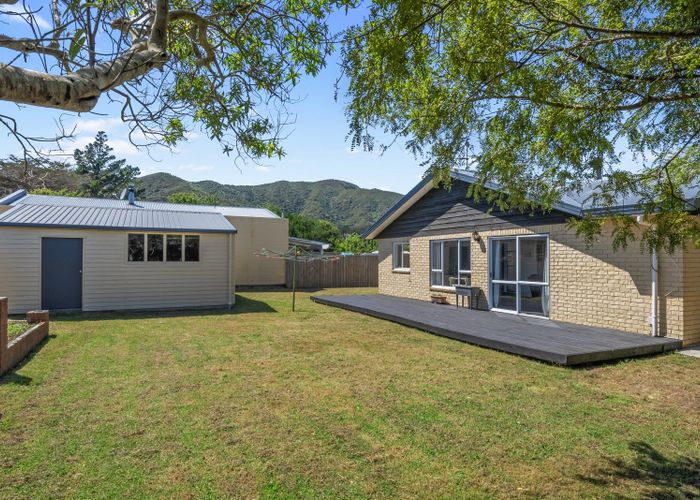  at 3 Ipswich Grove, Wainuiomata, Lower Hutt