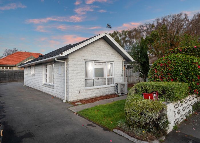  at 1/170 Waimairi Road, Ilam, Christchurch City, Canterbury