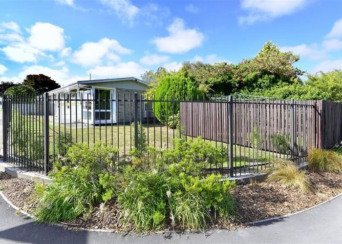  at 2 Quinns Road, Shirley, Christchurch City, Canterbury