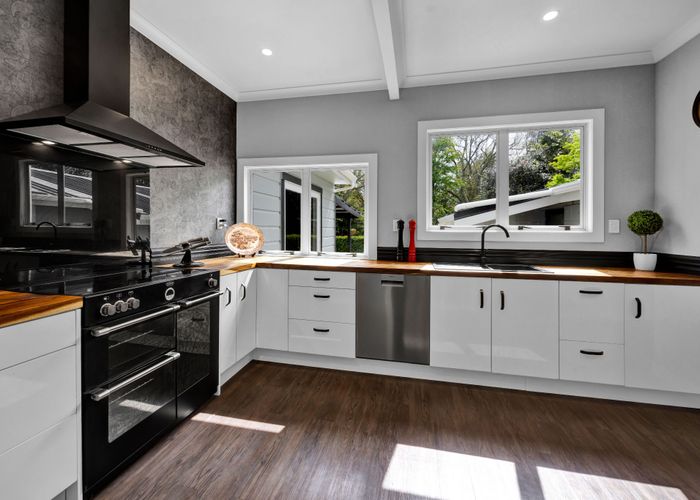  at 279 Manutahi Road, Lepperton, New Plymouth