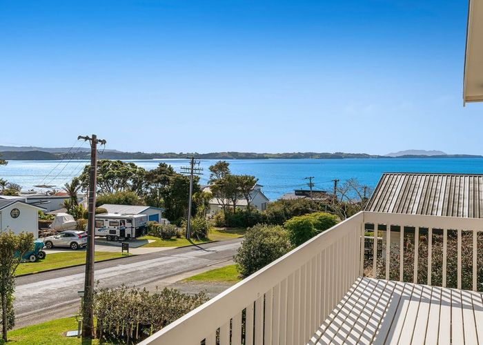  at 22 Alexander Road, Algies Bay