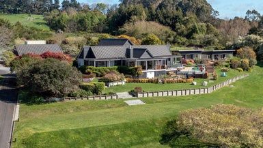  at 60 Te Moenga Park, Acacia Bay, Taupo