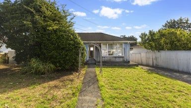  at 8 Guthrey Place, Otara, Auckland