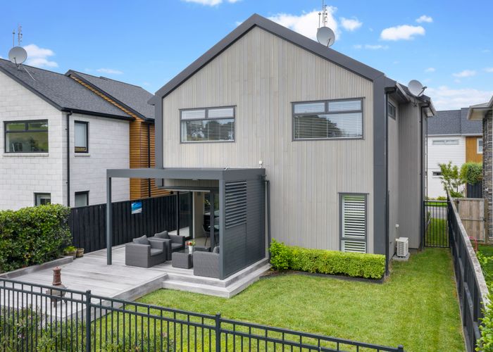  at 7 Tomonga Way, Bucklands Beach, Auckland