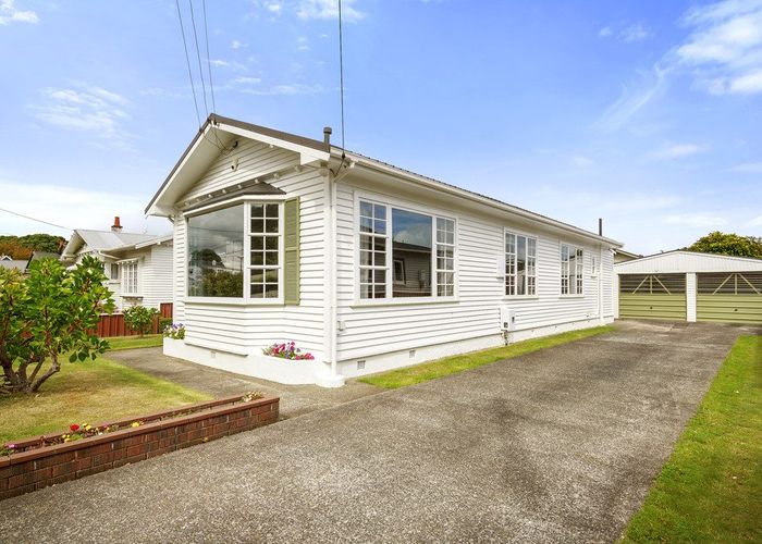  at 34 Beaumont Avenue, Alicetown, Lower Hutt