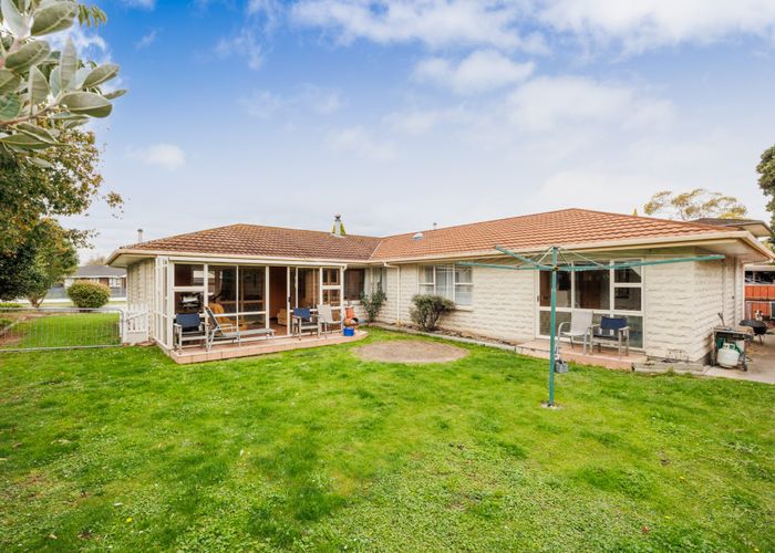  at 4 Nancy Avenue, Feilding, Manawatu, Manawatu / Whanganui