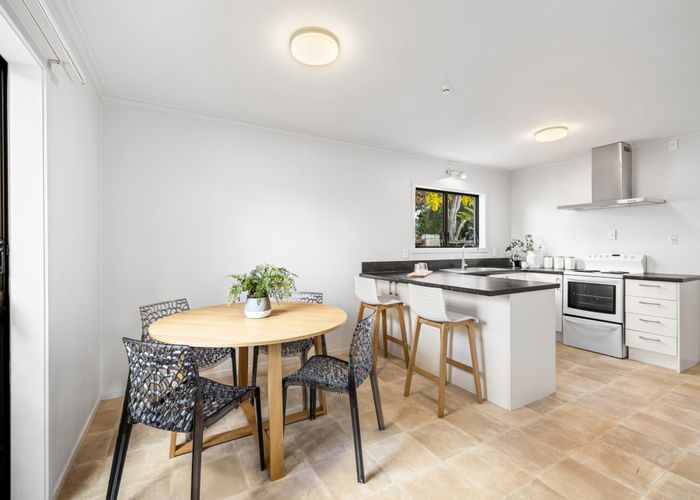  at 5 Loreto Place, Hornby, Christchurch