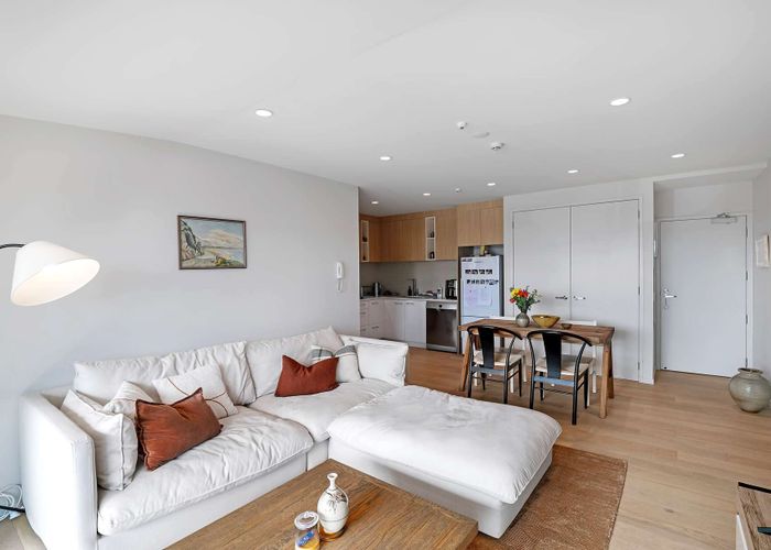  at 2/388 Hibiscus Coast Highway, Orewa, Rodney, Auckland