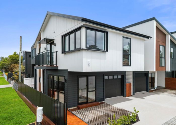  at Lot 1-6/49 Neil Avenue, Te Atatu Peninsula, Waitakere City, Auckland