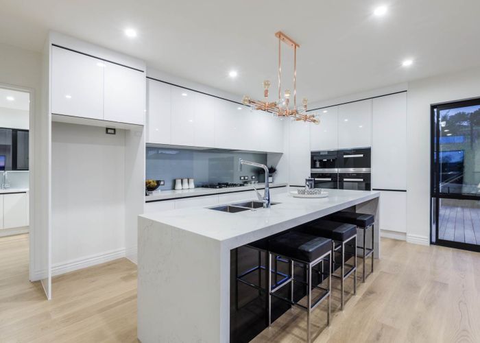  at 42 Fernhill Way, Oteha, Auckland