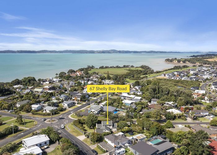 For sale 67 Shelly Bay Road, Beachlands, Manukau City, Auckland