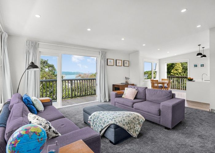 at 3 Camellia Terrace, Maungaraki, Lower Hutt
