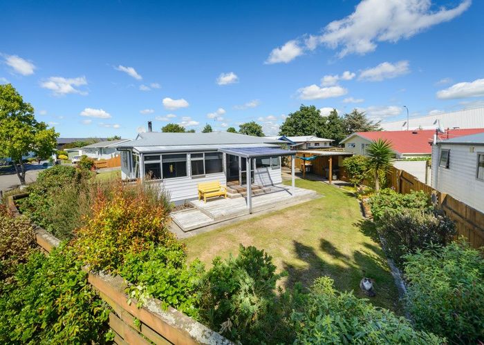  at 10 Forbes Place, Kelvin Grove, Palmerston North