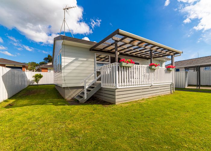 at 1/35 Kopara Place, Clendon Park, Auckland
