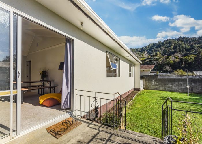  at 2 Burn Place, The Brook, Nelson, Nelson / Tasman