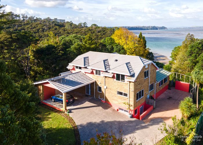  at 123 Wood Bay Road, Titirangi, Waitakere City, Auckland