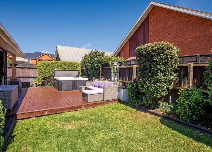  at 2/14 Wharenui Road, Upper Riccarton, Christchurch