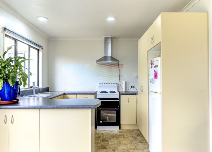  at 2 Whinfell Lane, Nawton, Hamilton, Waikato