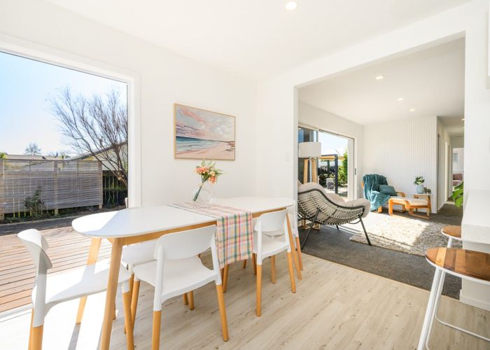  at 10 Gladys Place, Kelvin Grove, Palmerston North, Manawatu / Whanganui