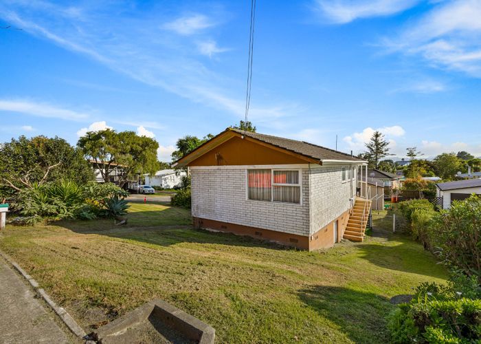  at 90 Taylor Road, Mangere Bridge, Manukau City, Auckland