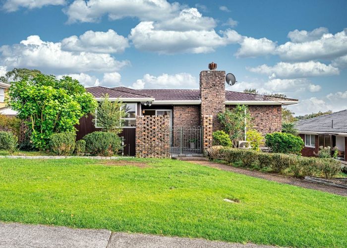  at 75 Gossamer Drive, Pakuranga Heights, Manukau City, Auckland
