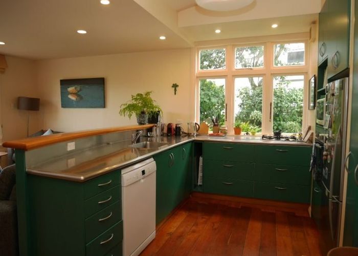  at 152 Kelburn Pde, Kelburn, Wellington, Wellington